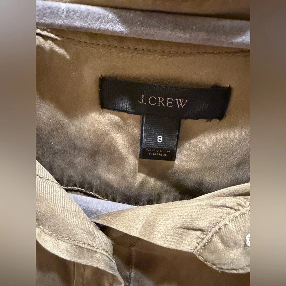 J.CREW Olive Gold Silk Button-Up Blouse with front pockets Size 8